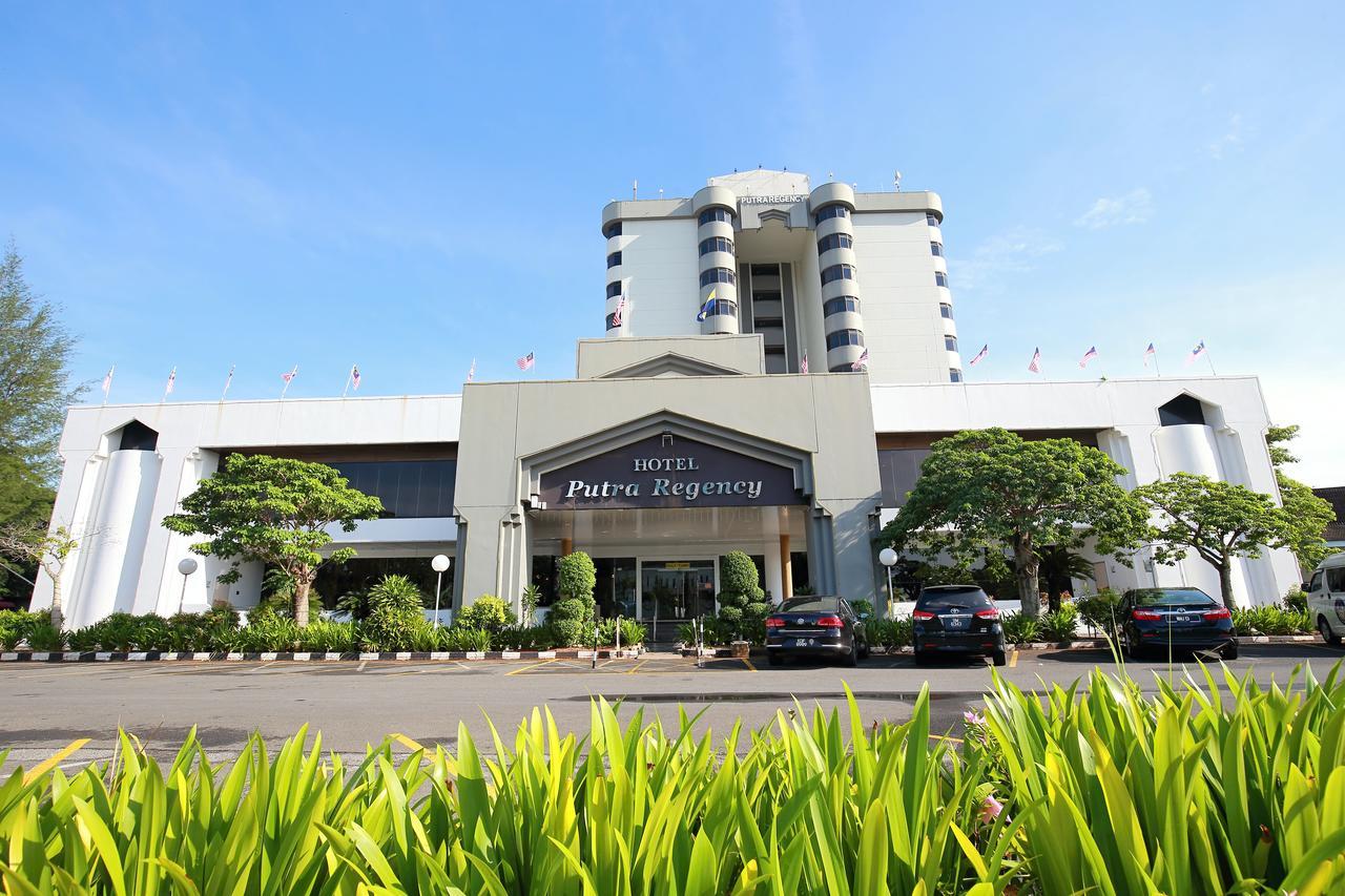 The Putra Regency Hotel Kangar Exterior photo